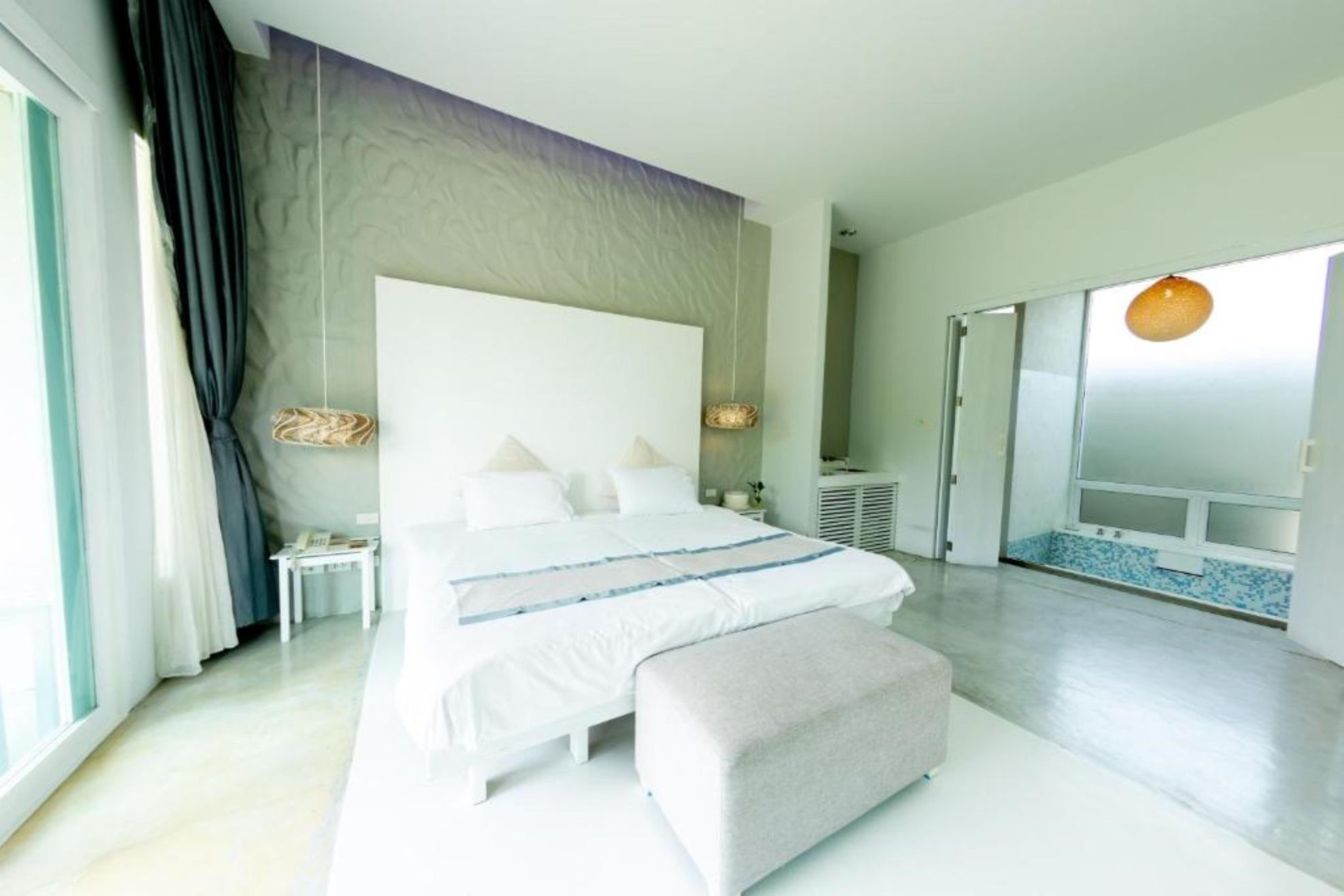 Kochira Hotel Hua Hin Exterior photo