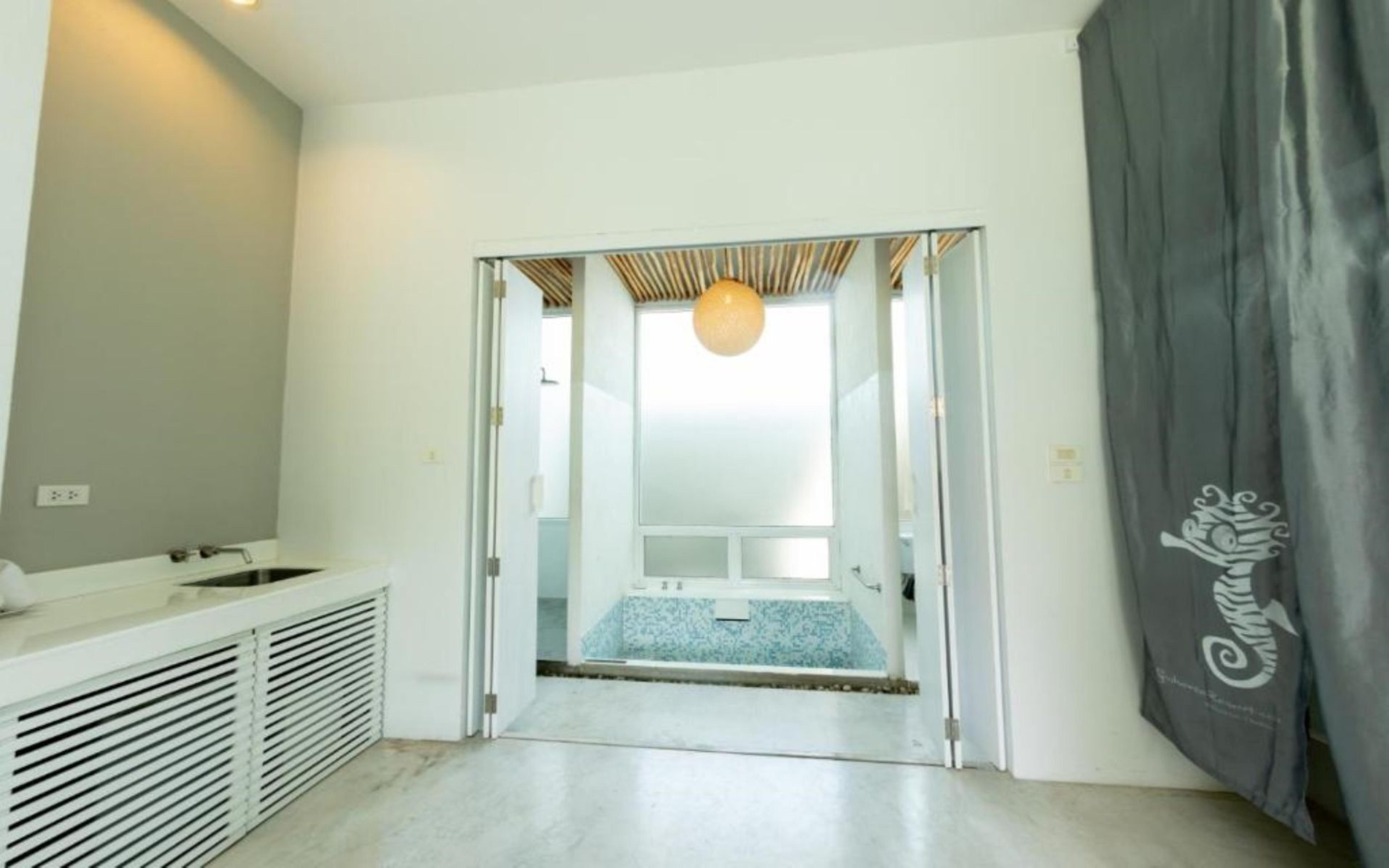 Kochira Hotel Hua Hin Exterior photo